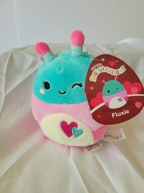 Fluxie the Caterpillar Squishmallows Valentine's Day Squad Kellytoy 5" NWT